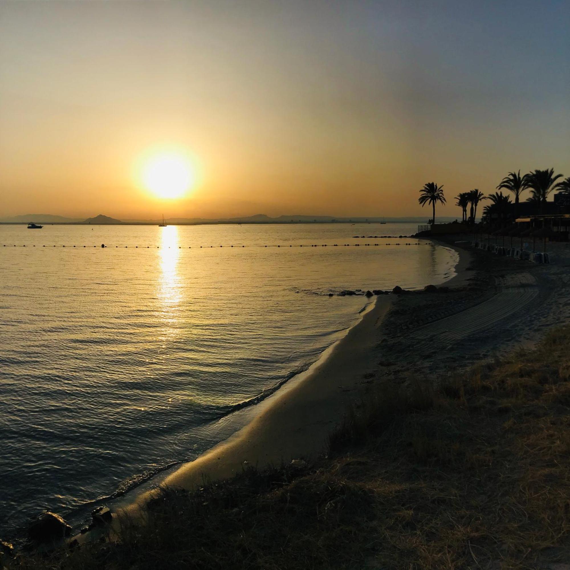 Apartamento En Primera Linea Con Vistas A La Playa Ensenada Del Esparto Del Residencial Vina Del Mar Apartment Ла Манга Дел Мар Менор Екстериор снимка